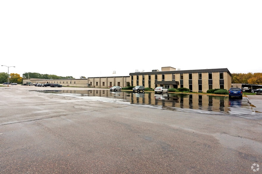 Primary Photo Of 5505 123rd St W, Savage Manufacturing For Lease