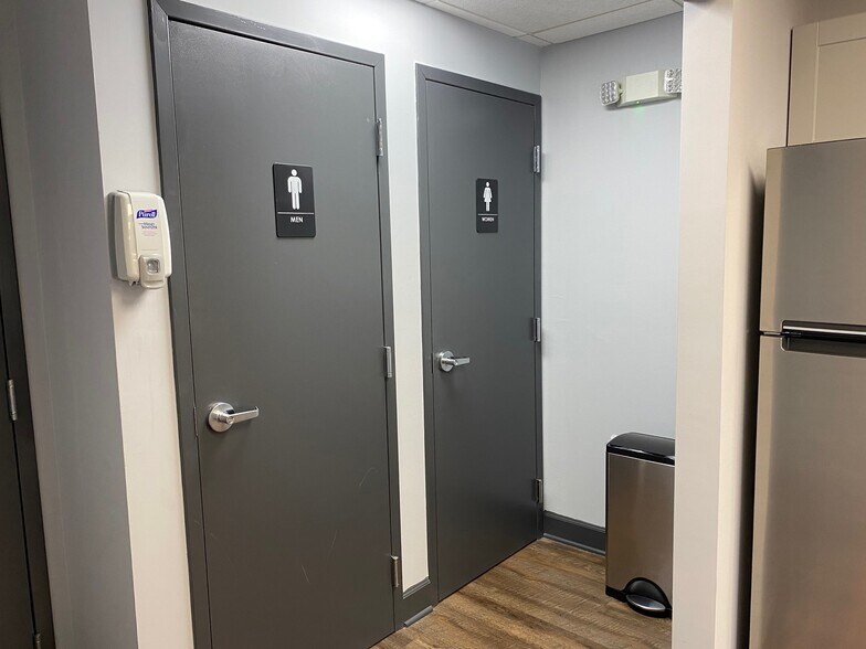 More Photos Of 2617 Grandview Ave, Nashville Office For Lease