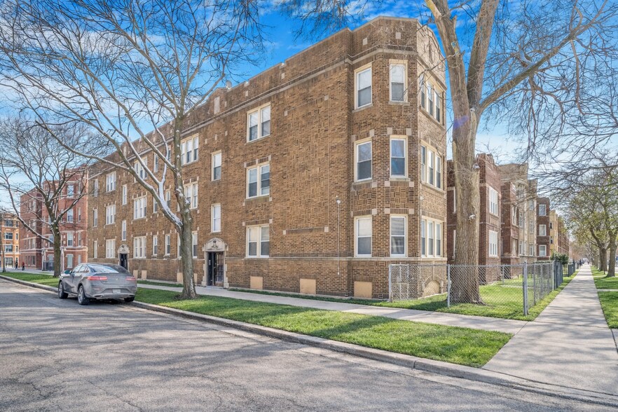 Primary Photo Of 8001 S Maryland Ave, Chicago Apartments For Sale