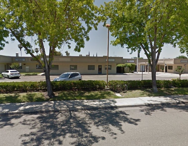 More Photos Of 7273 Murray Dr, Stockton Light Manufacturing For Lease