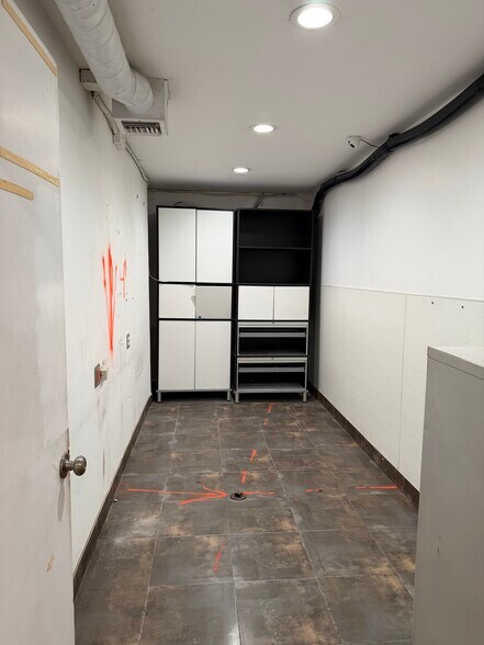 More Photos Of 3129 W Sunset Blvd, Los Angeles Apartments For Lease