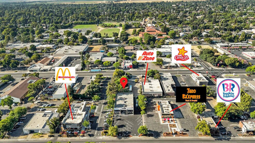 More Photos Of 73 W Court St, Woodland Freestanding For Sale