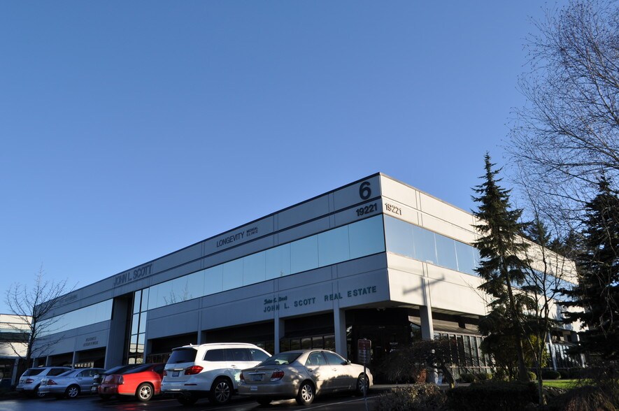 More Photos Of 19221 36th Ave W, Lynnwood Office For Sale