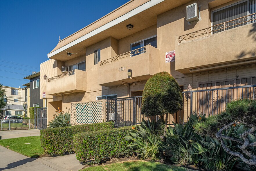 More Photos Of 1810 Stoner Ave, Los Angeles Apartments For Sale