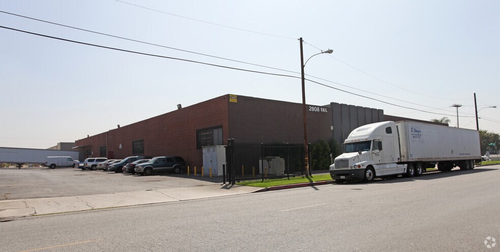 More Photos Of 2808 Vail Ave, Commerce Warehouse For Lease