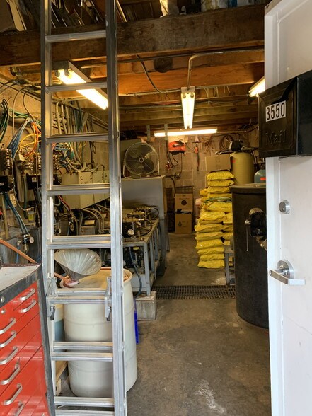 More Photos Of 3550 Cambridge St, Las Vegas Carwash For Sale