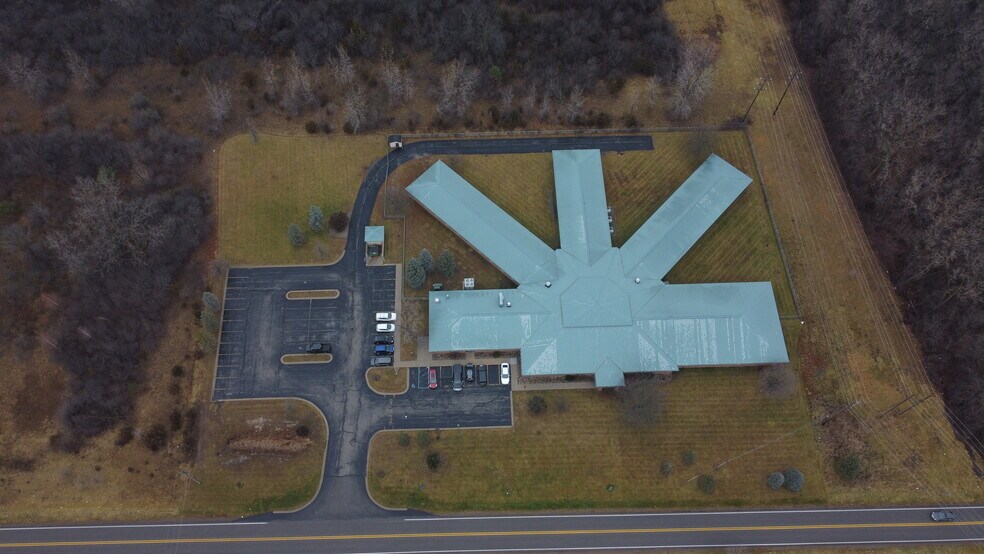 More Photos Of 1835 Treanor St, Saginaw Rehabilitation Center For Sale