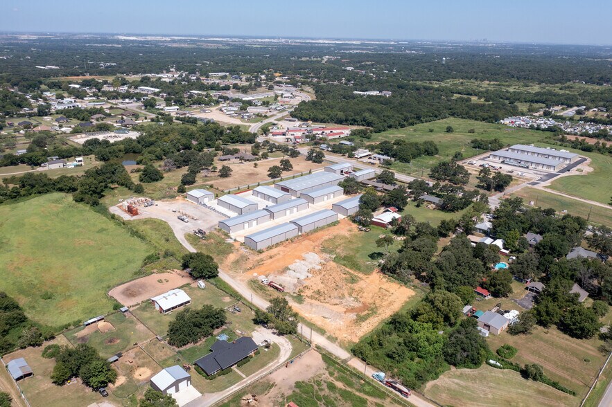 More Photos Of 5790 Rendon Bloodworth Rd, Fort Worth Industrial For Lease