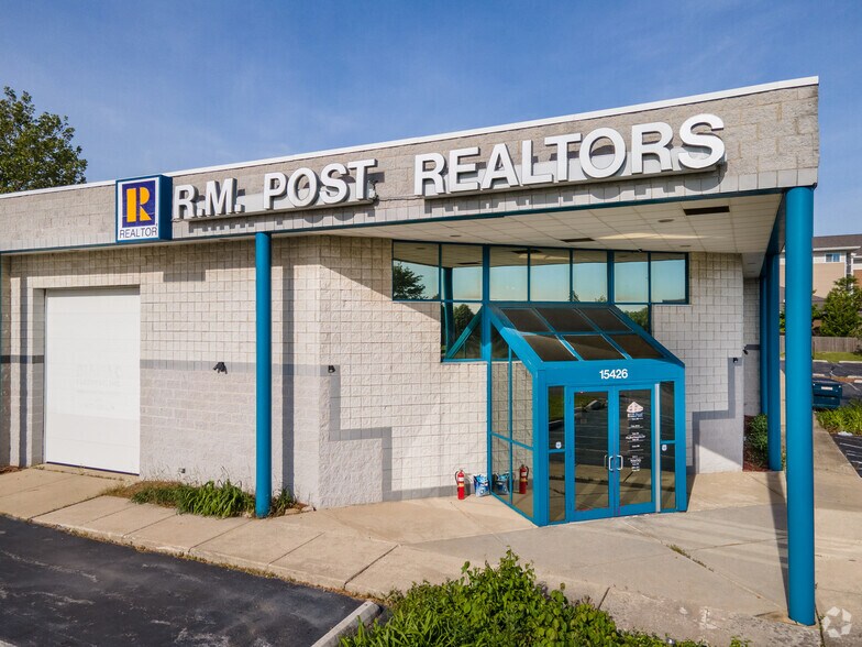 More Photos Of 15426 70th Ct, Orland Park Light Distribution For Sale