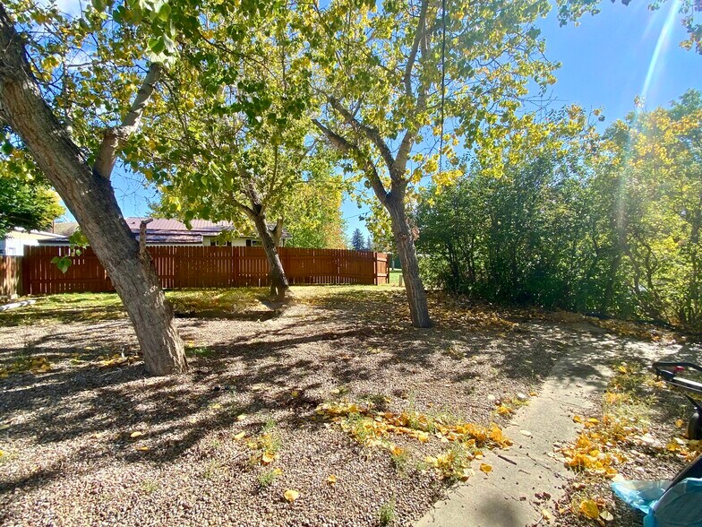 More Photos Of 730 Granite Ave, Shelby Specialty For Sale