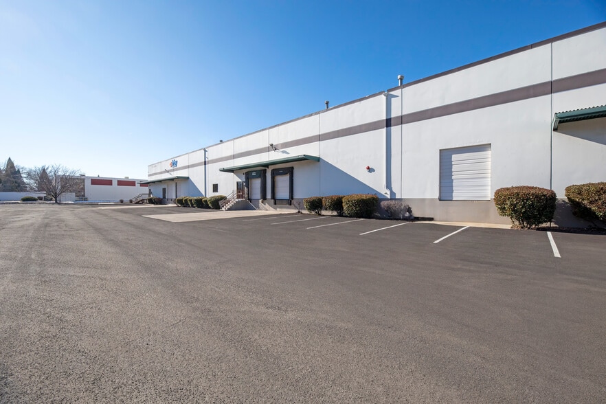 More Photos Of 1575 Linda Way, Sparks Warehouse For Lease