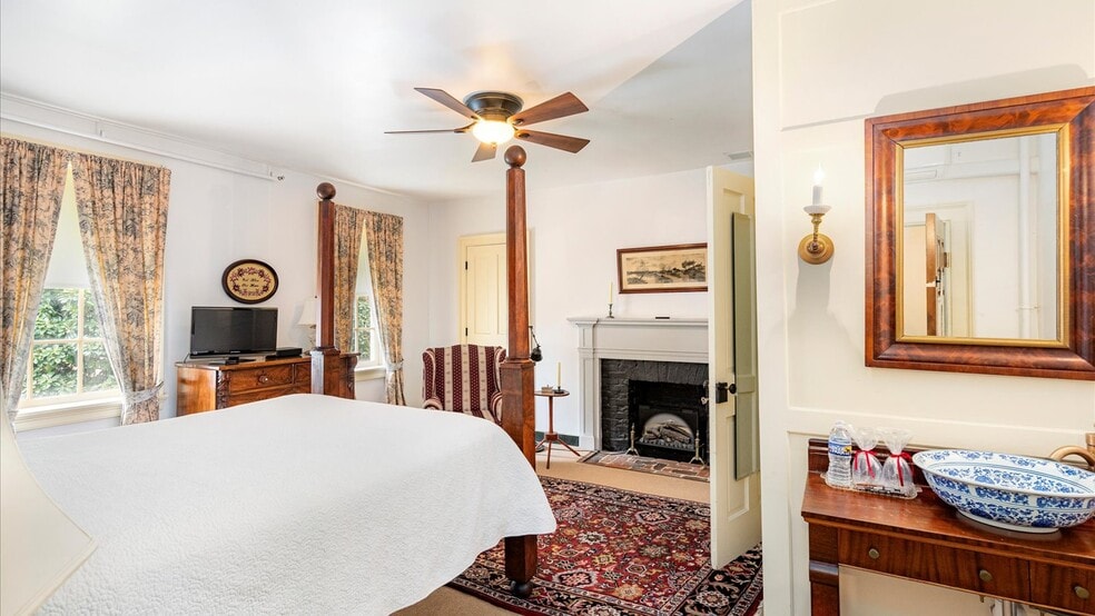 More Photos Of 637 Washington Blvd, Baltimore Hospitality For Sale