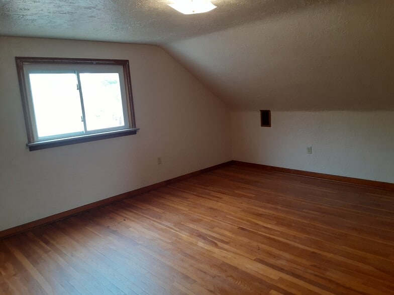 More Photos Of 4027 Old William Penn Hwy, Murrysville Freestanding For Lease