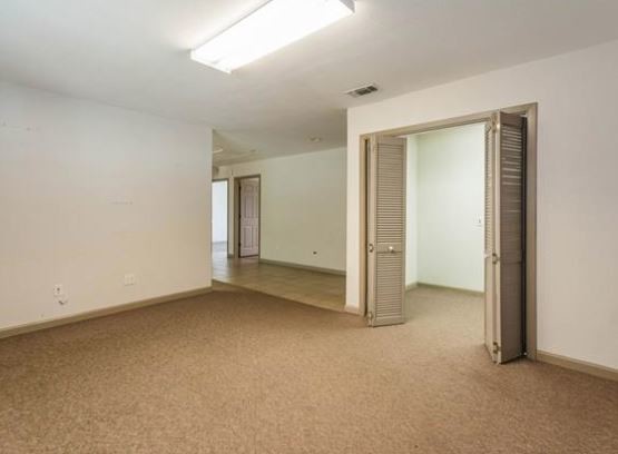 More Photos Of 2527 Fm 691, Denison Medical For Sale