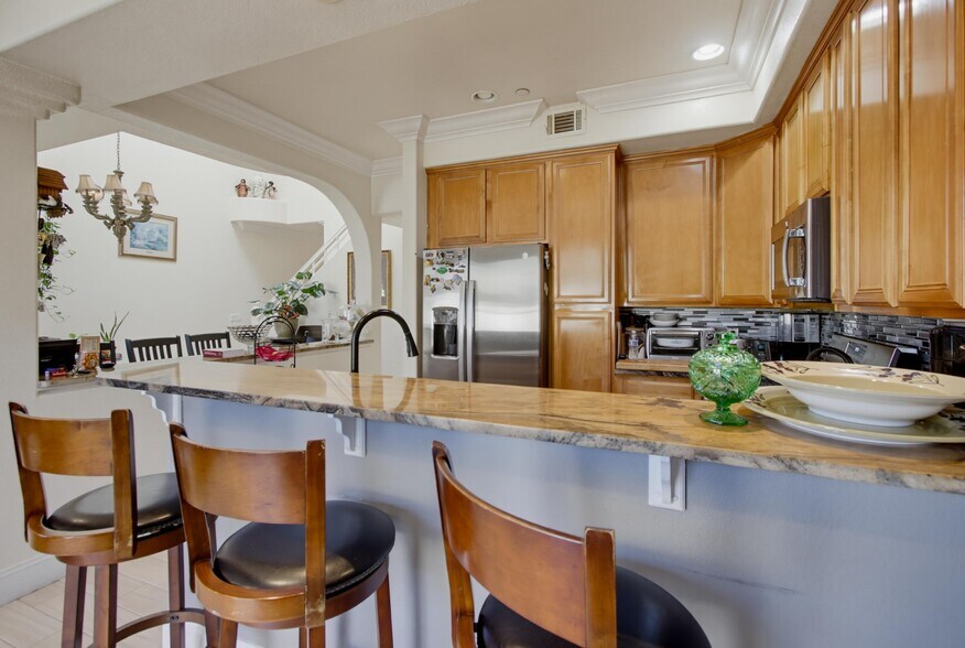 More Photos Of 7565 Romeria St, Carlsbad Apartments For Sale