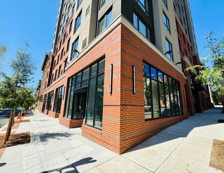 More Photos Of 1 W Chestnut St, Lancaster Apartments For Lease