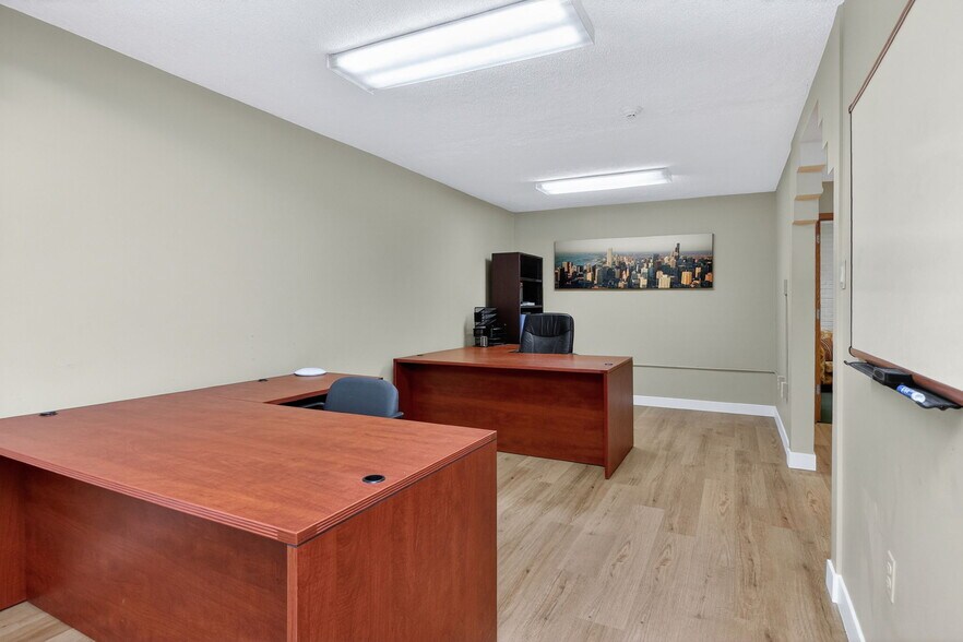 More Photos Of 207 Webster St, Batavia Office Residential For Sale