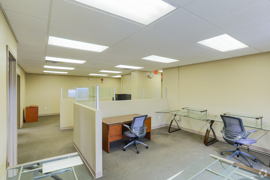 Photo of 19th Floor Ste 1902