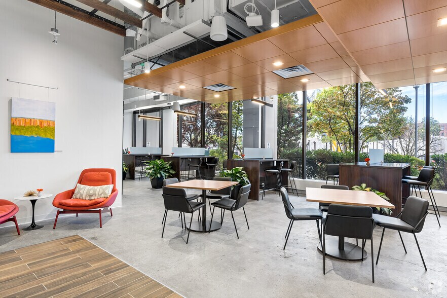 More Photos Of 44 S Broadway, White Plains Coworking Space