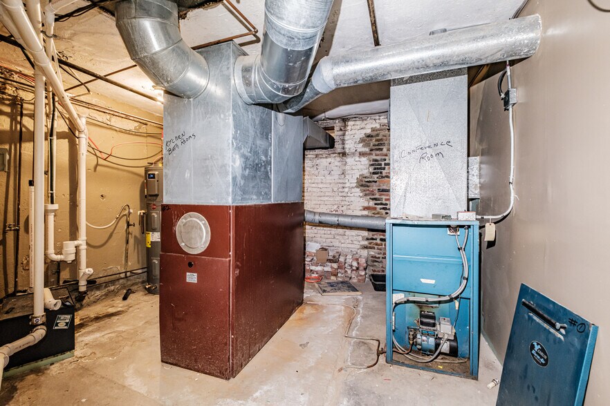 More Photos Of 184 Route 108, Rumford Freestanding For Sale