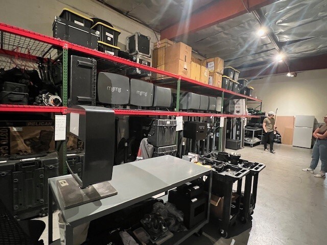 More Photos Of 5722 Tujunga Ave, North Hollywood Manufacturing For Lease