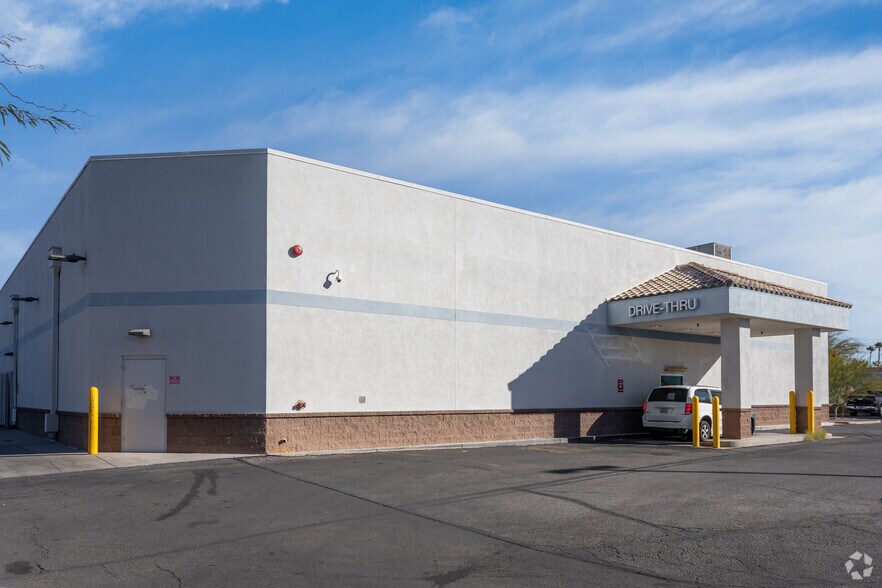 More Photos Of 1806-1820 E Irvington Rd, Tucson Unknown For Lease