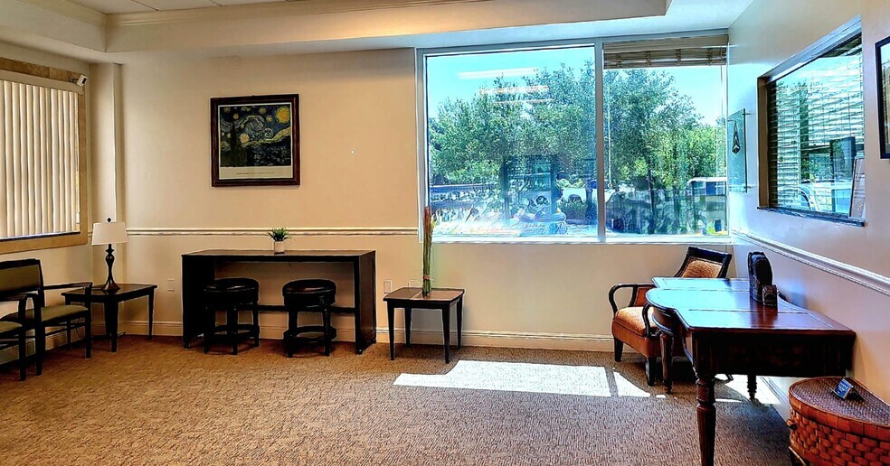 More Photos Of 1100 Plantation Island Dr, Saint Augustine Medical For Lease