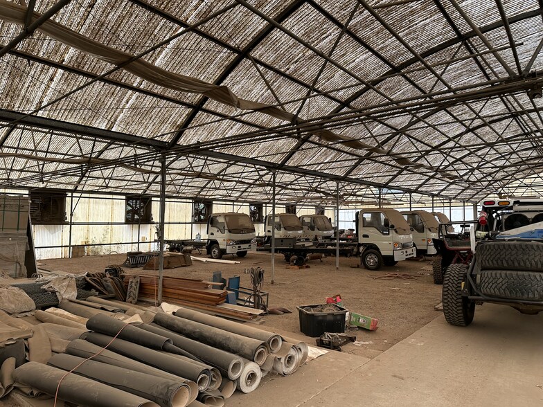 More Photos Of 9839 Blossom Valley Rd, El Cajon Warehouse For Lease