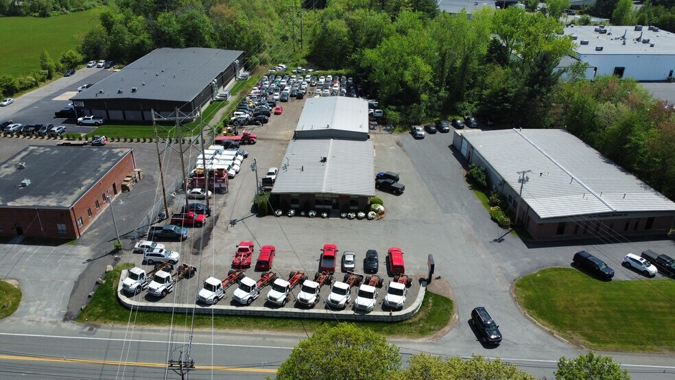 More Photos Of 790 W Chestnut St, Brockton Service For Sale