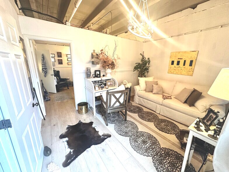 More Photos Of 296 White Bridge Pike, Nashville Loft Creative Space For Lease