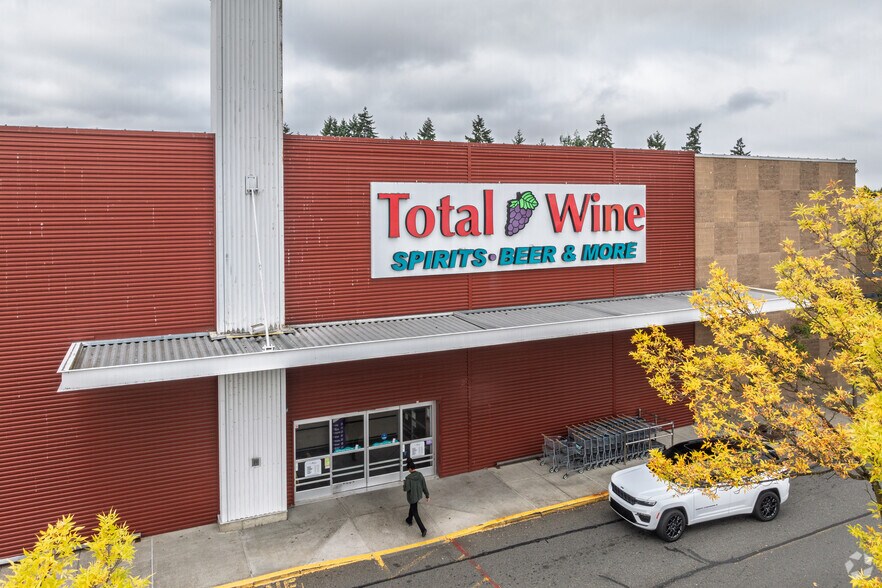 More Photos Of 120 31st Ave SE, Puyallup General Retail For Sale