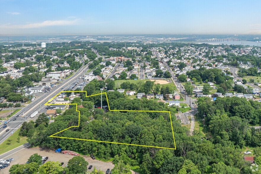 More Photos Of 2070-2078 State Route 35, South Amboy, NJ 08879, South Amboy Auto Repair For Sale