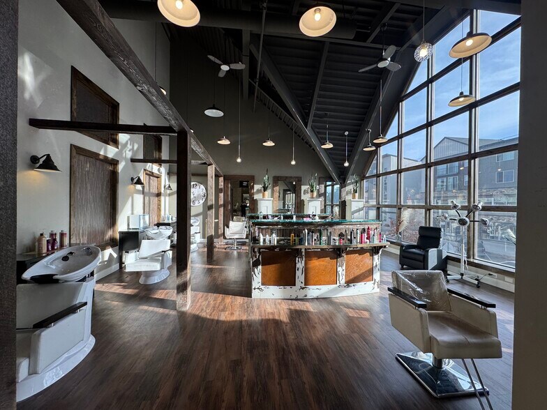 More Photos Of 160 W 2nd S, Rexburg General Retail For Lease