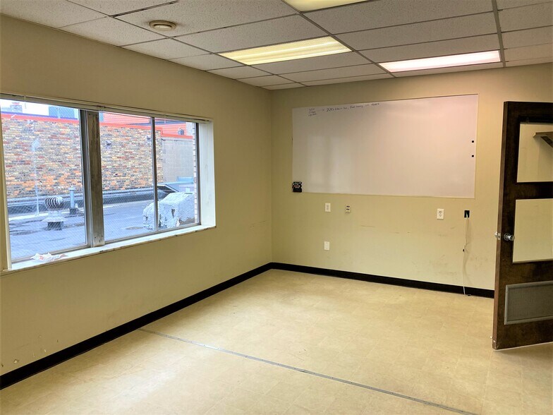 More Photos Of 231 Mac Ave, East Lansing Storefront Retail Office For Lease