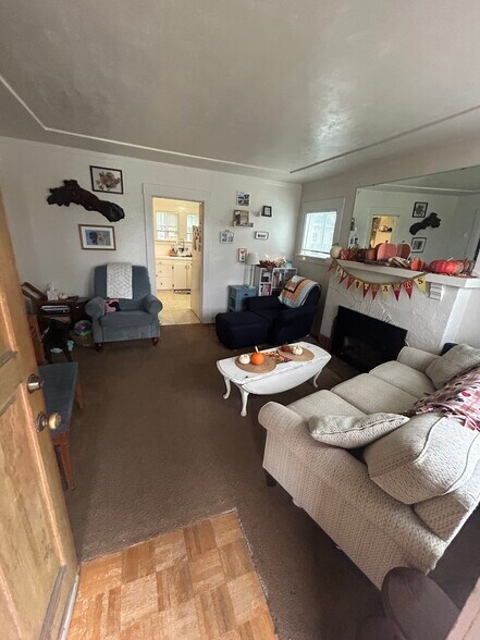 More Photos Of 612 Central Ave, Salinas Multifamily For Sale