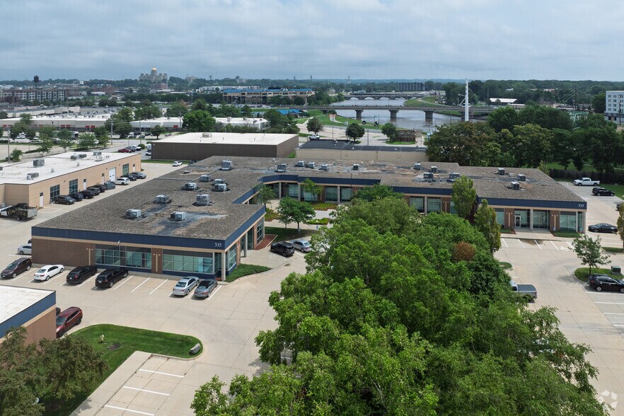 More Photos Of 535 SW 7th St, Des Moines Flex For Sale