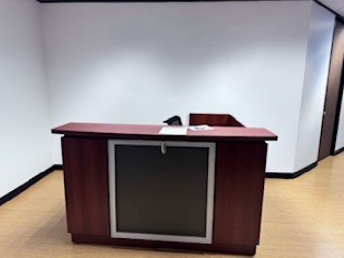 More Photos Of 2550 Gray Falls Dr, Houston Office For Lease