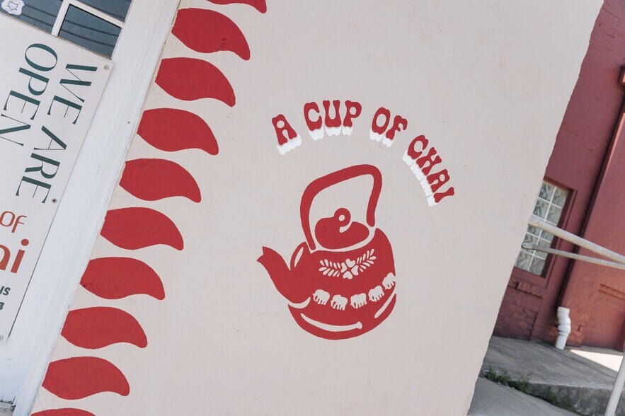 More Photos Of 1024 S Shelby St, Indianapolis Flex For Lease