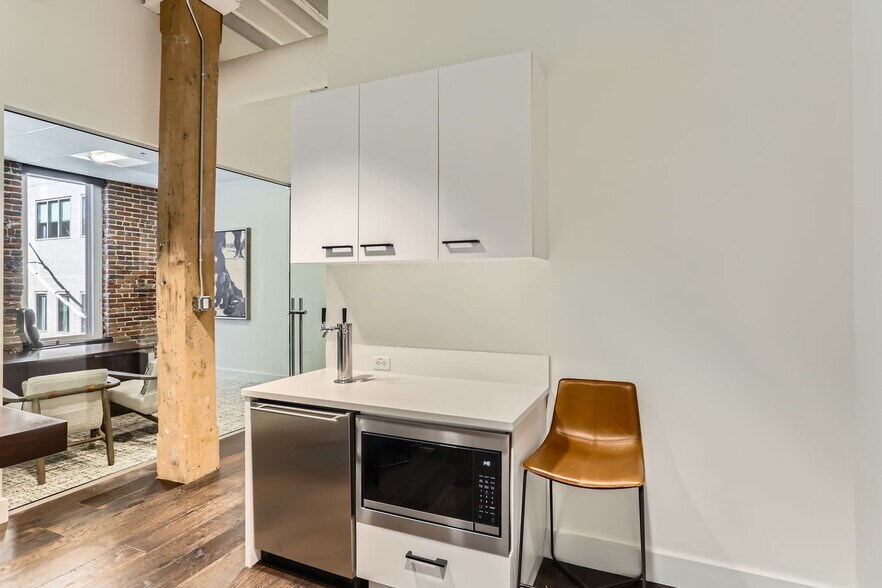 More Photos Of 1725 Blake St, Denver Office For Lease