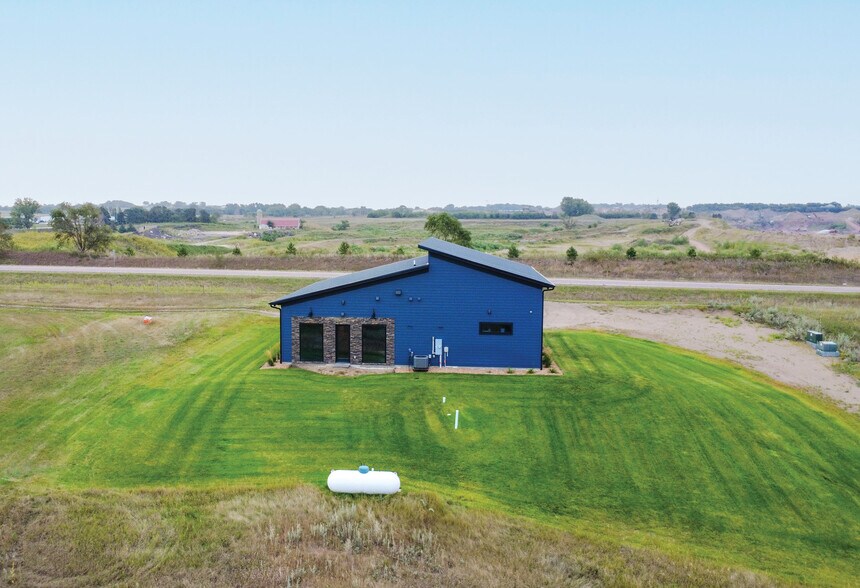 More Photos Of 26655 481st Ave, Brandon Light Distribution For Sale