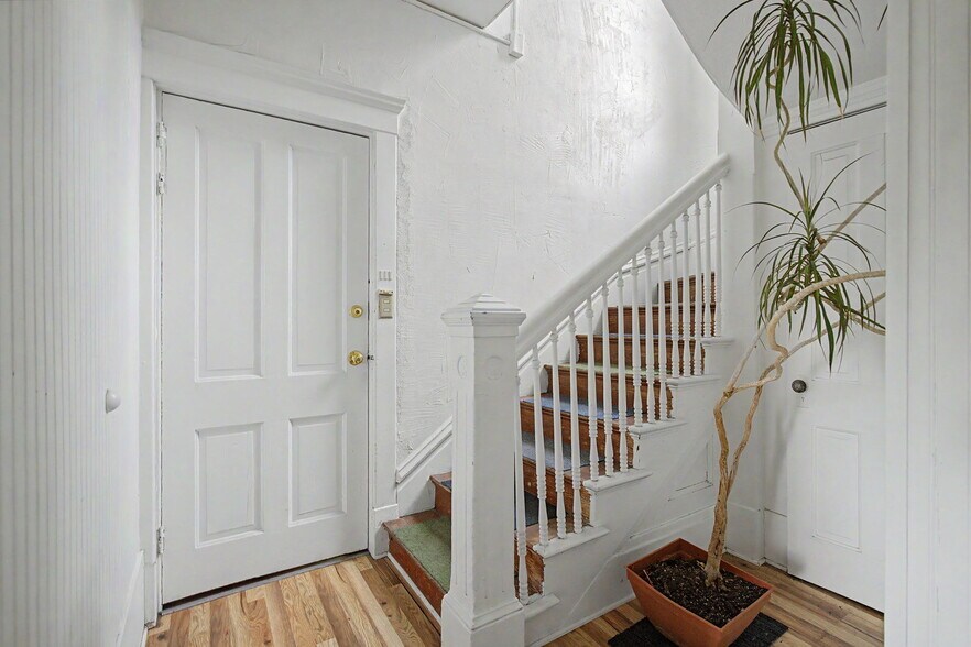 More Photos Of 1044 Maxwell Ave, Boulder Apartments For Sale