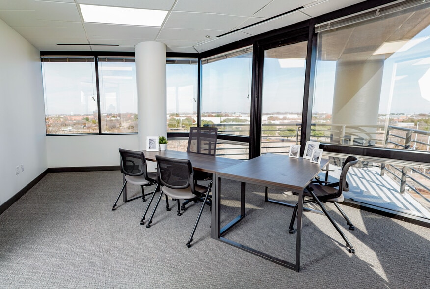 More Photos Of 500 N Central Expy, Plano Office For Sale