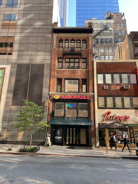 Primary Photo Of 234 W 56th St, New York Office For Lease