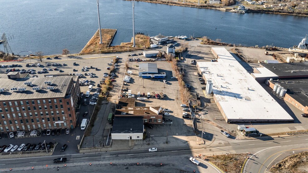 More Photos Of 1148 Davol St, Fall River Land For Sale