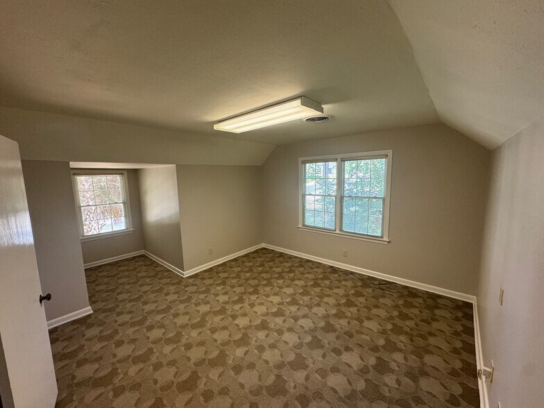 More Photos Of 1311 E 7th Ave, Tallahassee Office Residential For Lease
