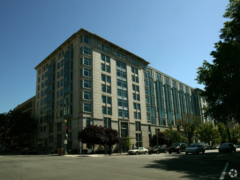 More Photos Of 1957-1959 E St NW, Washington Office For Lease