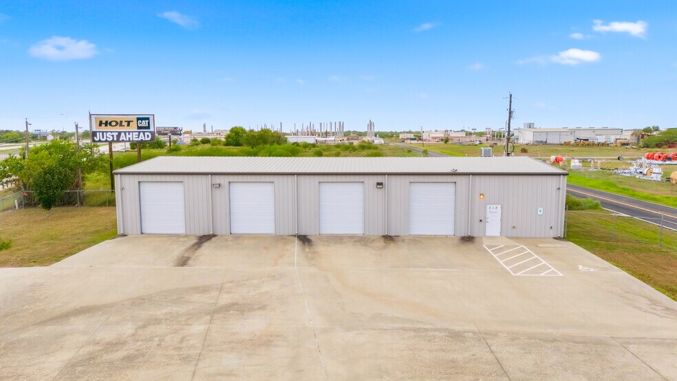 More Photos Of 512 Hartman Rd, Victoria Warehouse For Sale