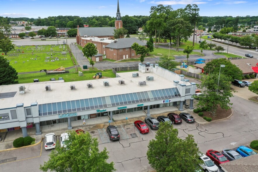 More Photos Of 3200-3282 Academy Ave, Portsmouth Unknown For Lease