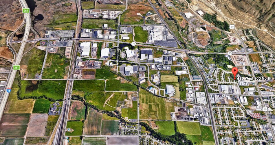 More Photos Of 180 W 900 N, Springville Warehouse For Lease