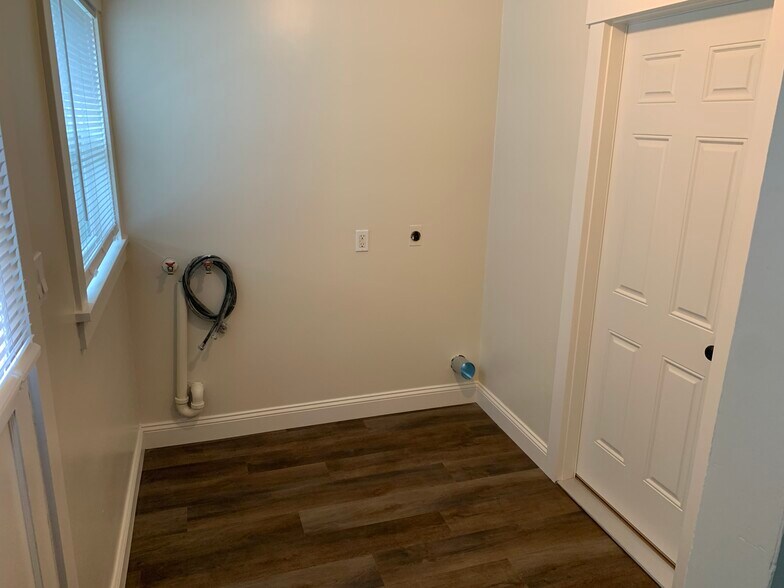 More Photos Of 110 Hilborn Ave, Vallejo Apartments For Sale